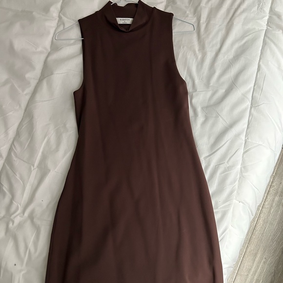 Aritzia Dresses & Skirts - Babaton Dress